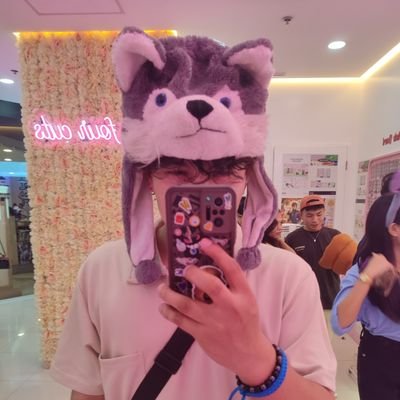 F🔥CK..IT../NOT AN ALTER 🫡 //
JUST A WILD 😛NE....😉✨//Top//Your gamer boii 😉
