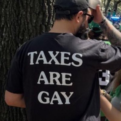 casual_cupcakes's profile picture. free speech + capitalism; taxation is theft.