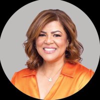Luz V. Abreu (@officialuzab) 's Twitter Profile