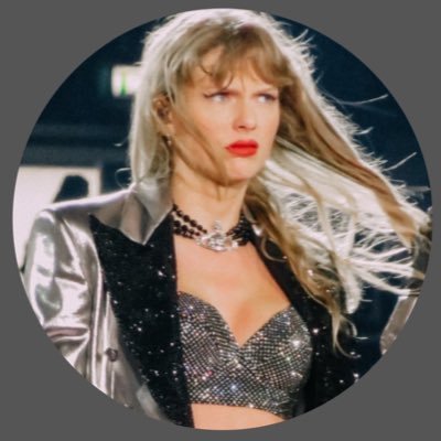 ignoring tornado warnings ~ getaway car #1 stan ᡣ𐭩 your favourite london n2 attendee