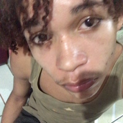 āeles gostam de vc quando tem 17, depois do 21 fica chatoā
