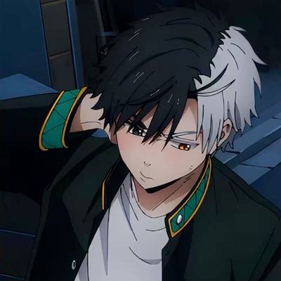 thom_kl40152's profile picture. 