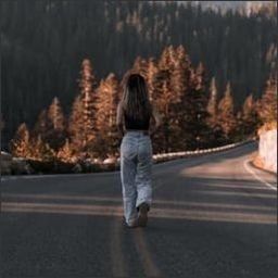 SimpurGjHqYj's profile picture. 