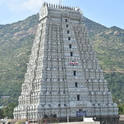எல்லோரும் இன்புற் றிருக்க நினைப்பதுவே
அல்லாமல் வேறொன்றும் அறியேன் பராபரமே 🙏