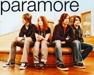 Pessoal esse é o nosso segundo Twitter, do Fc Paramore, da uma força ai (: