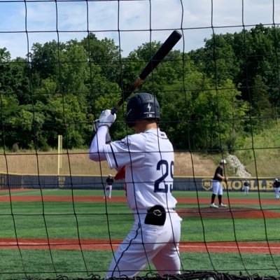 Dylan_ayoub29's profile picture. SMCSS 📚 3.7 GPA class 26’/27’ 5'10 160bs ⚾️ Canadian Bulldogs 17u, SMCSS Varsity Baseball. OF/RHP ayoub.baseball@gmail.com
