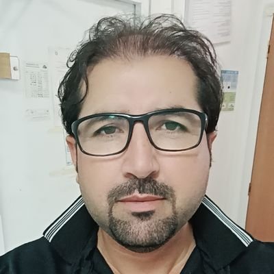تیرے ہوتے ہوئے بھی اے خالق!
مجھ پر ہر شخص نے خدائی کی۔۔۔۔۔۔۔