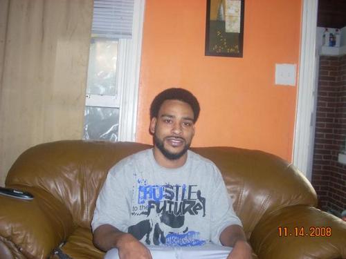 Curtisj29635278's profile picture. 