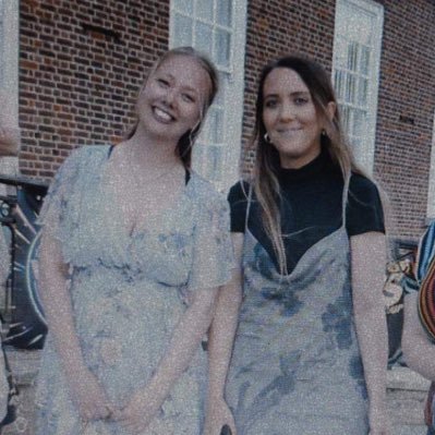 jessieha19's profile picture. when they are young they assume you know nothing 🧣