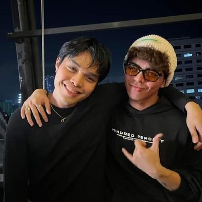 💖EliKoy lang magbaby💖
Elijah Canlas
Kokoy De Santos
🥰FANGIRL🥰