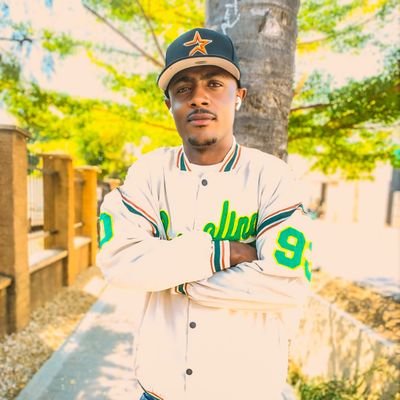 chanda17524529's profile picture. A blowjob is a hoes job