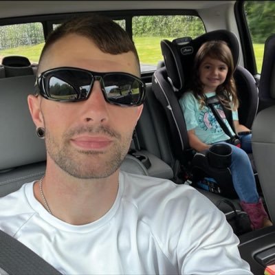 LeviLindsey55's profile picture. Daddy to a beautiful little girl trying to make big things happen in life.