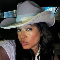 Barbara Walters of BARS (@redpenraine) 's Twitter Profile Photo Barbara Walters of BARS (@redpenraine) 's Twitter Profile Photo