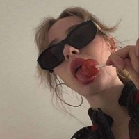 istroberi (@bhadbblood) 's Twitter Profile Photo istroberi (@bhadbblood) 's Twitter Profile Photo