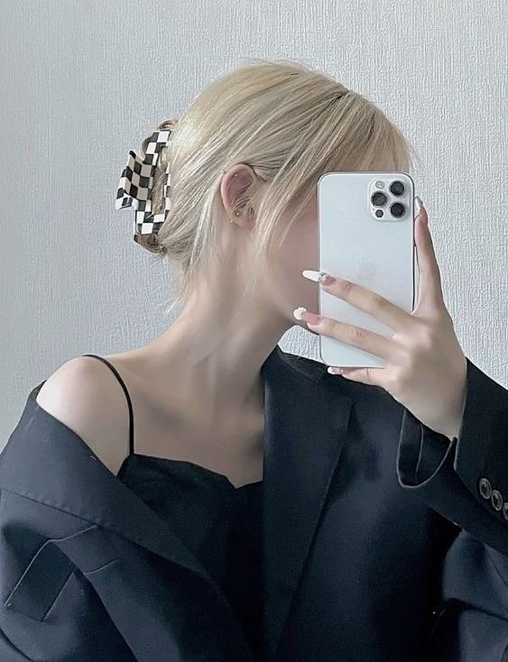 maria4274172094's profile picture. 凍結されちゃったので新垢 ちょっぴり変態です☆ いっぱい見てください