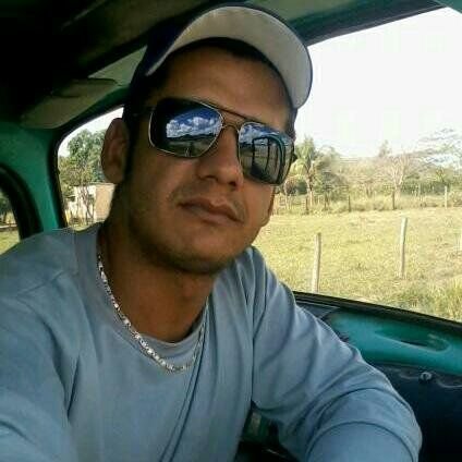 ValdineiVi84437's profile picture. 