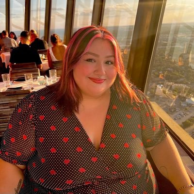falconsita_'s profile picture. comms managing @move_texas | she/they
