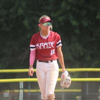 RyleyCate's profile picture. UNA softball commit🦁💜 2026/utility player/kraze MS 2026/Hartselle High School softball/ email-ryleycate10@icloud.com