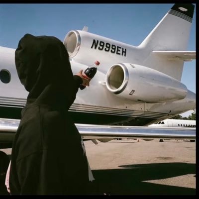 22MoonEclipse22's profile picture. 