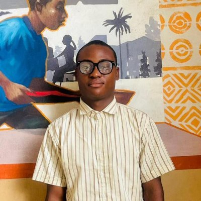 oluwakomojoe's profile picture. Student l
Computer Technician