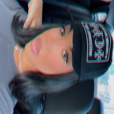 mommabillion's profile picture. Somewhere between tomboy & diva ✨