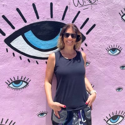 Periodista y Gestora Cultural. Coordinadora de Gestión Cultural en @bancoestado