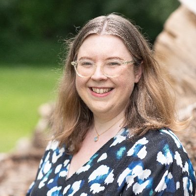 mair_garland's profile picture. She/her. Cymraes 🏴󠁧󠁢󠁷󠁬󠁳󠁿 , Francophone, humanist,  proud Penge resident. Humanist Celebrant @garland_weddings