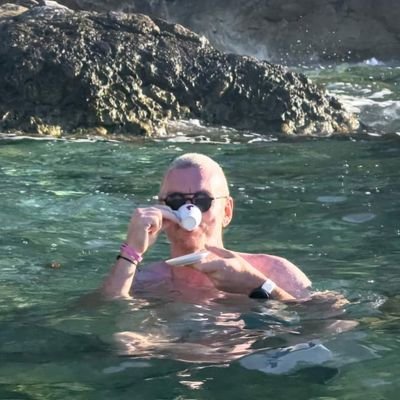 v_ppooww's profile picture. #1 FRAUD WATCHER                      

https://t.co/pNcGQX7x5i