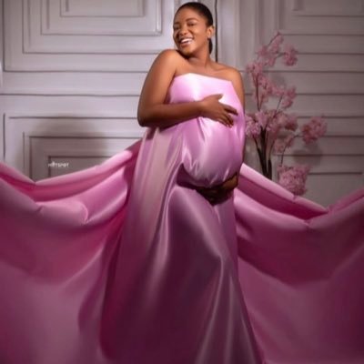 Sugarkpiebaya's profile picture. IG & Fbk: Sugar Kpiebaya
Planner👩‍🎓
Philanthropist😊
Girls' Education Advocate📚
Mentor 👩‍🏫
YouTuber 📽️
Traveller🚘
Love to laugh 😂 
Taurus ♉
Sapiosexual