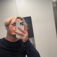 Nicola (@damzhcs) 's Twitter Profile