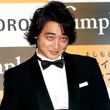 MKMYeP7PIk17613's profile picture. 