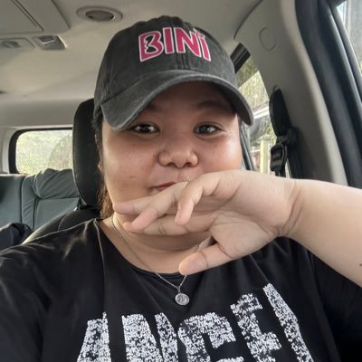 vncqnmnl's profile picture. Work well under pressure..