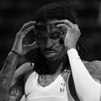 onikimarcelo's profile picture. 12