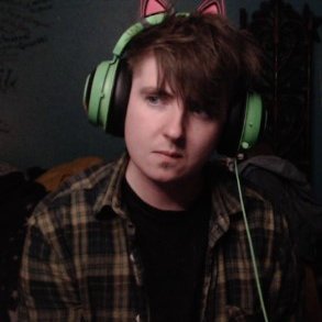 ⚡♿ 🏴
2nd year PhD student Text/Image @UofGlasgow | Internet visual culture(s), webcomics & games 👁️🛜👁️| art | wheelchair rugby player