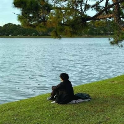 hrid_05's profile picture. 🕉️ | CSE | Sophomore | Coding Enthusiast | C | C++ | DSA | MERN | Cricket | Soccer