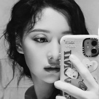 Iris (@iridescentfaux) 's Twitter Profile