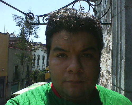 alexzizou's profile picture. 