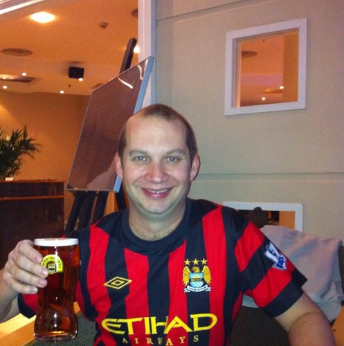 Daveryder66's profile picture. just a normal bloke who loves Man City.