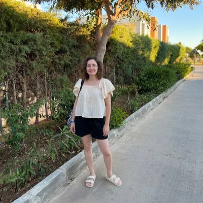 KlnPskElvanDC's profile picture. psikoterapist, resim ve kitap tutkunu.. https://t.co/NN3Z4Wo2ZQ