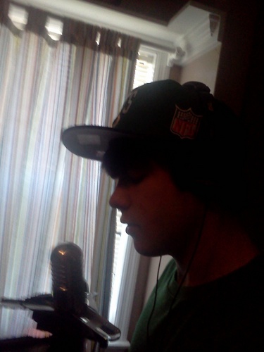 RLoBMG's profile picture. pretty dope ass guy if you fucks with it hit that follow button like it owes you money