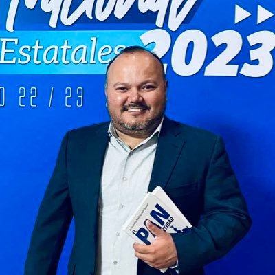 Lic. en Derecho por la Universidad Autónoma de Baja California Sur.