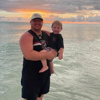 CSU Graduate. Former CSU baseball player. Husband. Cash’s dad. Whitley’s dad. 💙🩷 #Gamecocks #Braves #Falcons #CSUBucs #WrestlingFan #NASCARFan