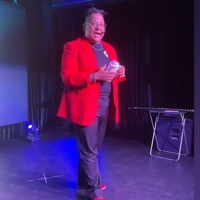 paks_magoo's profile picture. mago y payaso , 15 años de trayectoria trabajando en lugares increíbles , show infantil , adultos , xvaños, empresarial , temático y más .