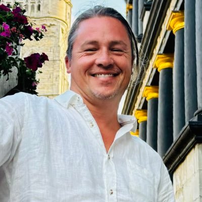 AaronPickrell's profile picture. 