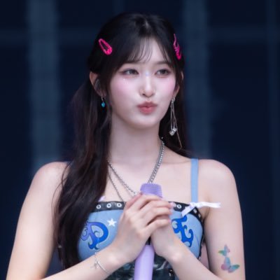 nostournesols's profile picture. 