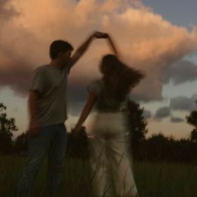 aestheticXLovee's profile picture. 