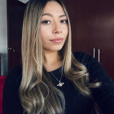 valevar10's profile picture. 