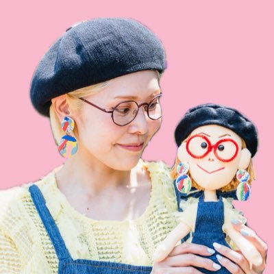 【似顔絵イベント・ワークショップ出張・講師】笑顔がうまれるきっかけ|抱きしめられる似顔絵|ぬいぐるみワークショップ✂️|あなたにも作ってほしい🤲🏻 私にもつくれた|イラストから立体にできる|世界にひとつの人形|3D artist |内閣府認定公認似顔絵師🎨 |似顔絵世界大会🇺🇸3D部門 2位|商業出版目標❤️