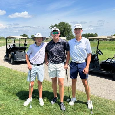 -Andover, KS golf | -26’ | -5’11 -195lbs | 10 HC | 3.5 GPA | ianfolger@icloud.com |