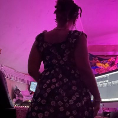 LANAKATANAxo's profile picture. the flood